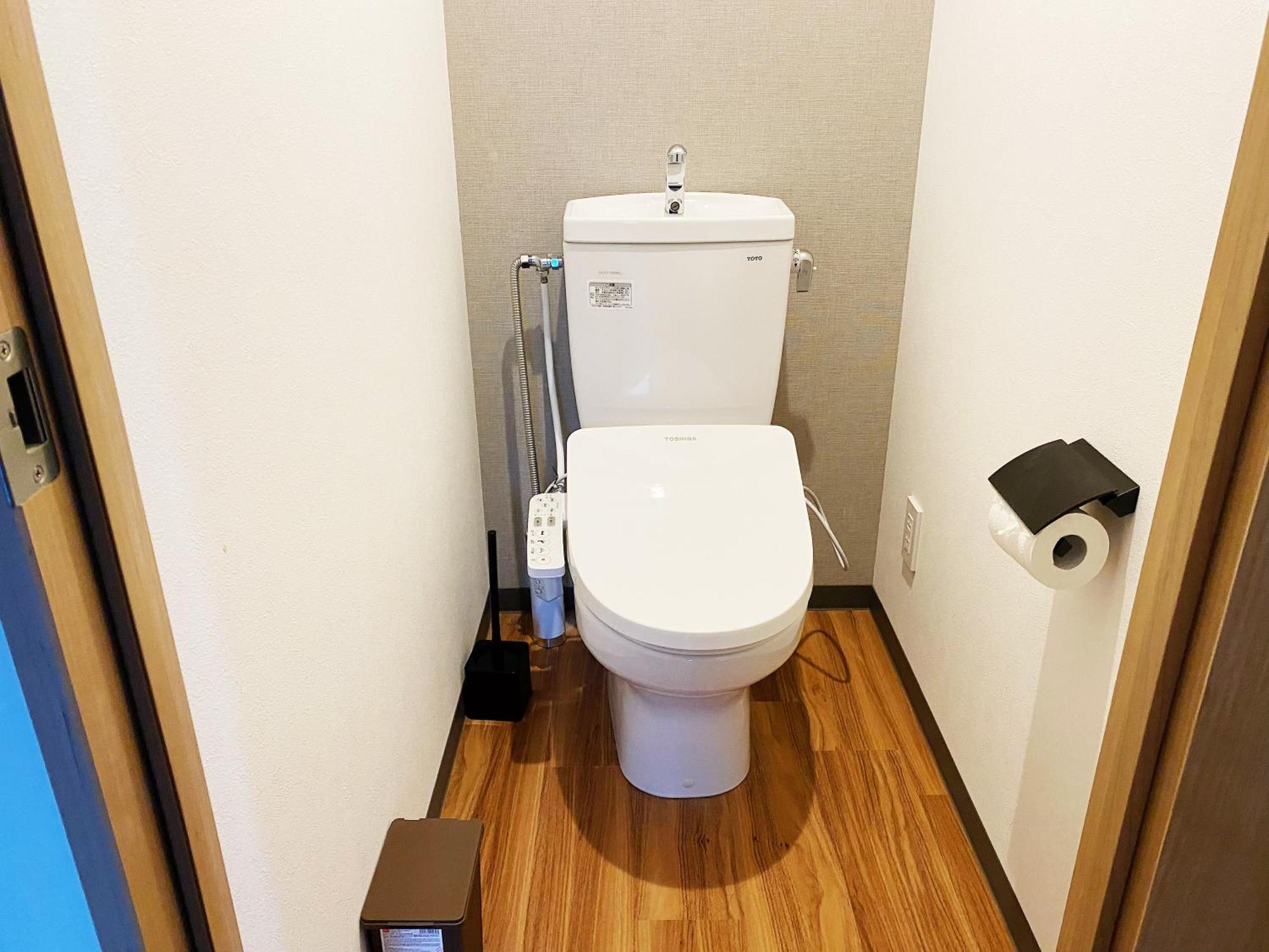 Q Fox Gmg Hotel Куттян Экстерьер фото